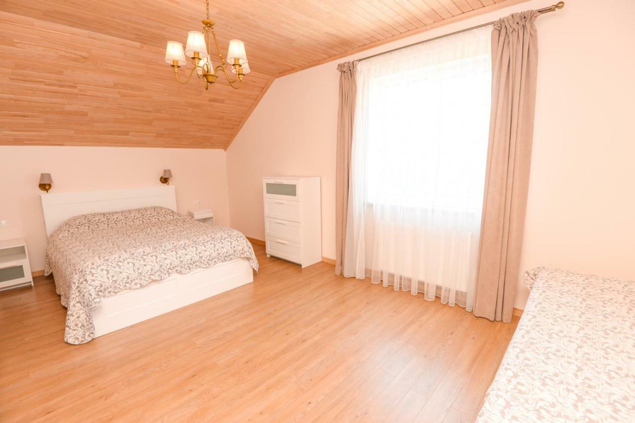 Sveciu Apartamentai Vanagupeje พาลังกา ภายนอก รูปภาพ